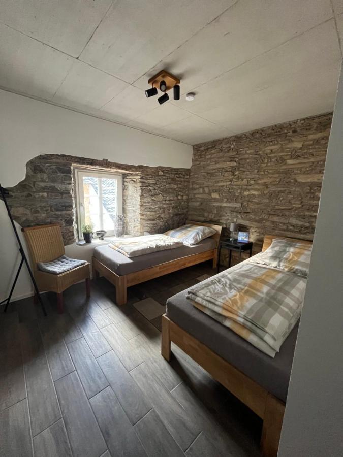 Ferienwohnung Am Wald-Und Wiesenkorb Kell am See Exterior photo