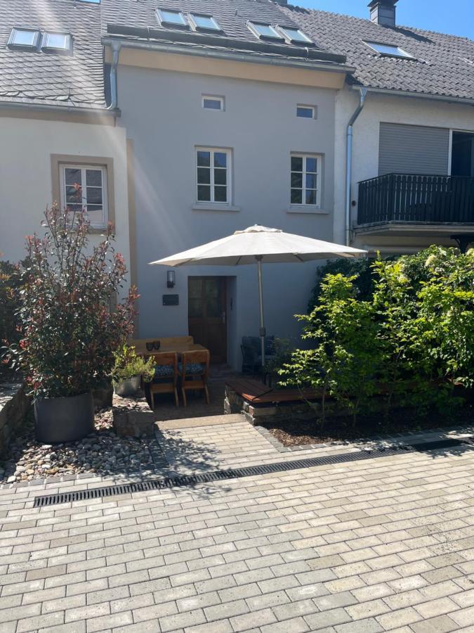 Ferienwohnung Am Wald-Und Wiesenkorb Kell am See Exterior photo